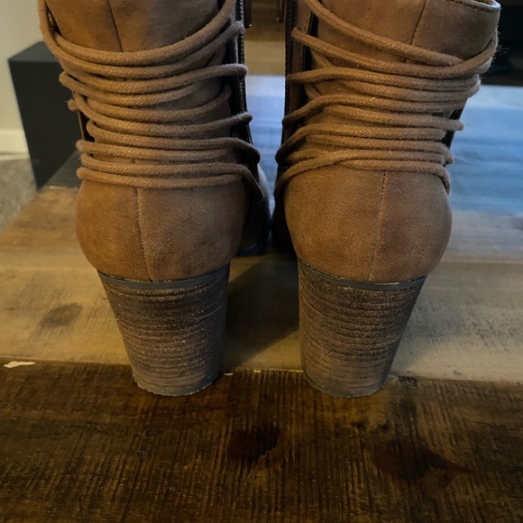 Madden Girl Dutton Ankle Boots - Picture 6 of 12